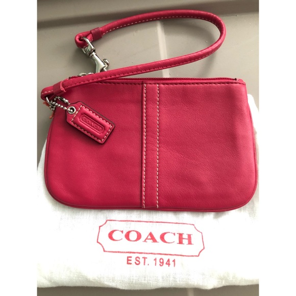 NWOT Pink Coach Wallet / Wristlet - Picture 1 of 6